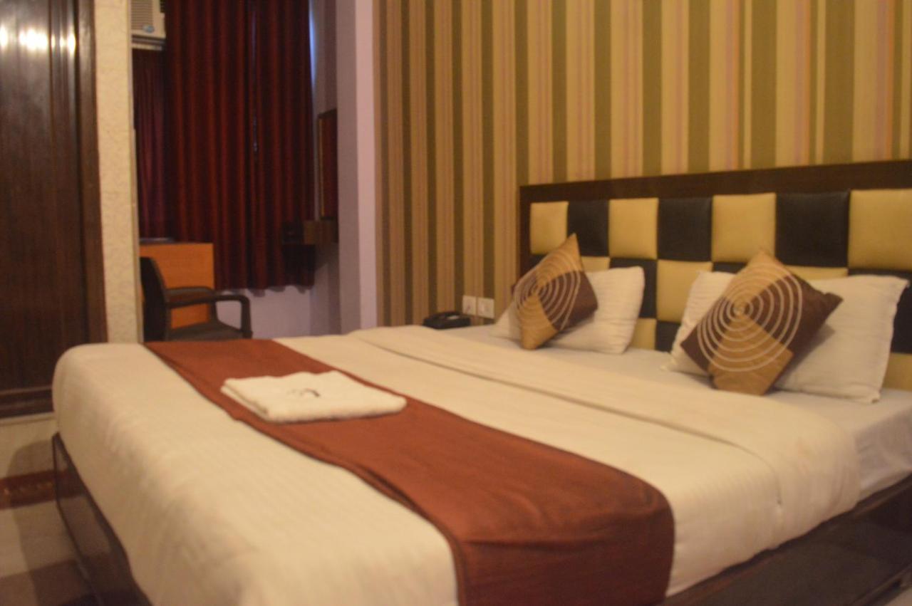 Hotel Apsara , By Soank Hospitality Haridwār Εξωτερικό φωτογραφία