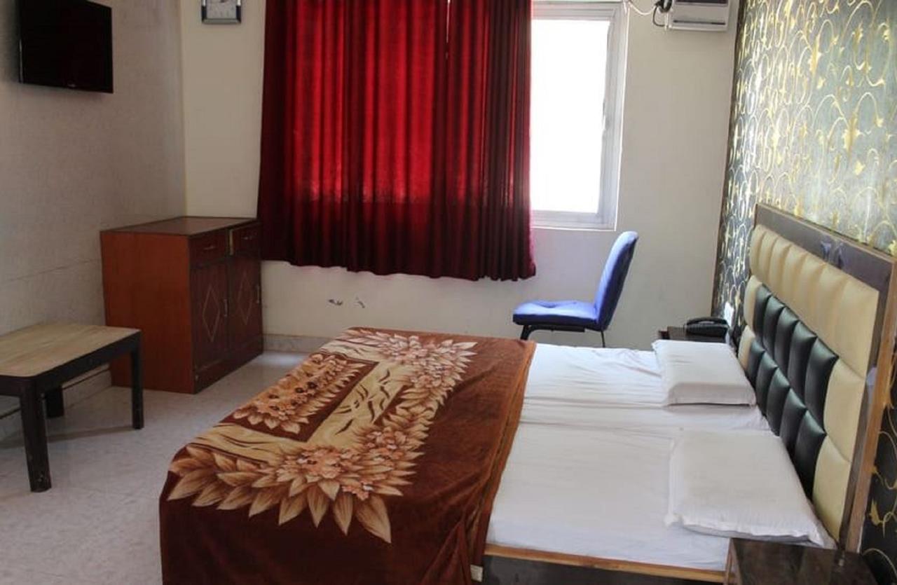 Hotel Apsara , By Soank Hospitality Haridwār Εξωτερικό φωτογραφία